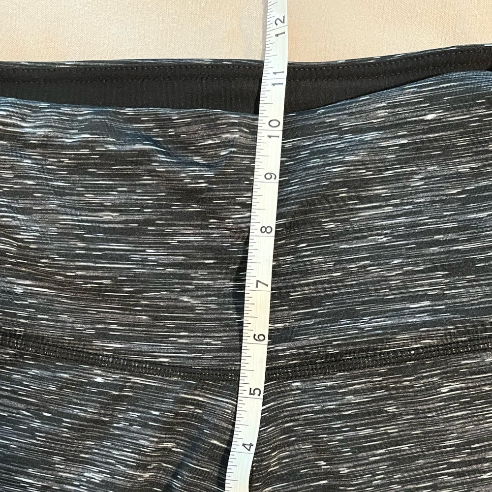 Absolutely Fit Women’s size large leggings - Picture 4 of 7
